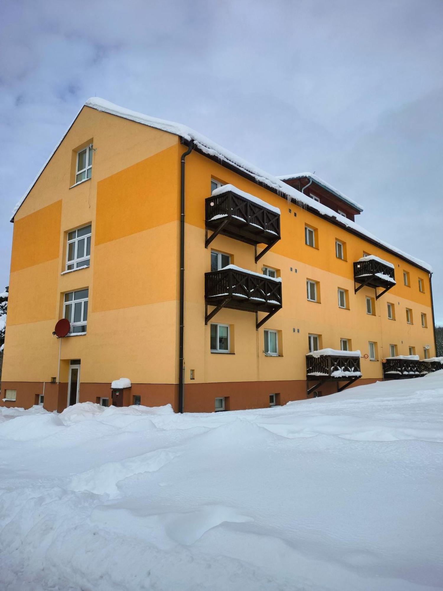 Apartman Aja - Lipno Nad Vltavou Eksteriør bilde